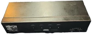 Commutateur KVM Tripp-Lite modèle 4 ports : B006-VU4-R - Photo 1/2