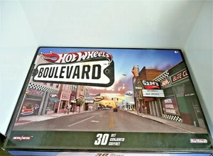 (Z1) Hot Wheels Boulevard 30 Wagen Set neu nie geöffnet - Bild 1 von 3