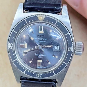 TECHNOS SKY DIVER AUTOMATIC PROFESSIONAL 200M - Picture 1 of 12