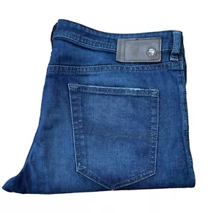 DIESEL Jeans Buster Mens Blue Slim Tapered Dark Wash 0844C Denim W38 L32 - Picture 1 of 9