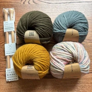 WAK Wolle Garn 4 Stück Super Bulky We Are Knitters Gold Blau Grün Yarnicorn Set - Bild 1 von 8
