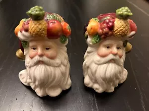 Vintage Christmas Santa Faces Salt and Pepper Shaker Set Fruit Hats K&B EUC - Picture 1 of 6
