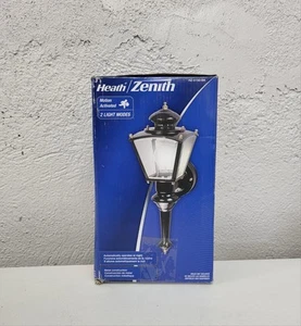 Heath Zenith Charleston Light 150° Motion Activated - Picture 1 of 3