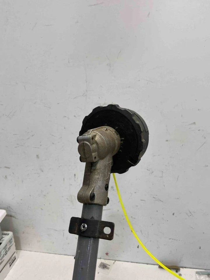 Herbicida a gas Craftsman Foto 1 de 1