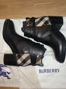 Burberry ‘NEW PRYLE’ Heeled Leather Ankle Boots Women’s Size 36 UK 3 - Foto 1 di 9