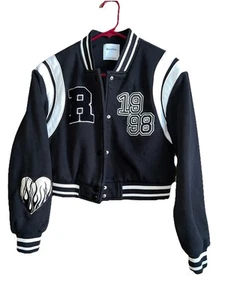 Damen Varsity Bomberjacke schwarz 1998 Langarm Knopfleiste Größe XS - Bild 1 von 6
