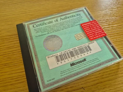 Microsoft Encarta 95 PC CD-ROM Vintage 1994 Windows Home Computer Software - Image 1 of 3