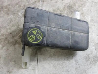 Tanque de líquido de arrefecimento reservatório sobretensão radiador Chevrolet Corvette C7 2014-19 fabricante de equipamento original 22786835 - Imagem 1 de 4