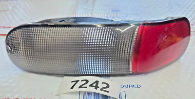 00 01 02 03 04 05 PASAJERO LADO Lámpara marcadora trasera MITSUBISHI ECLIPSE derecha derecha derecha derecha Foto 1 de 3