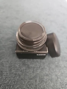 MAC Paint Pot Blackground .5g/0.17oz NEW Discontinued - Picture 1 of 3