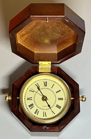 1994 Bombay Company Gimbal Dial On-Swivel Ship Clock Mahogany Box Nautical Works Cover