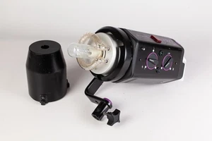 Bowens Esprit 250 Studioblitzkopf + klare Blitzröhre + Kappe.  Ohne Blei.  Sehr guter Zustand - Bild 1 von 8