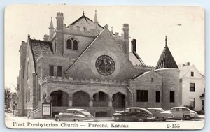 Postcard KS 1961 Parsons First Presbyterian Church B&W View Old Cars E5 - Picture 1 of 2