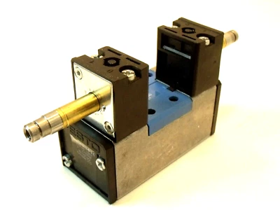 New Festo 159690 Model JMN1H-5/2-D-1-C Air Solenoid Valve:  5/2 Bistable - Image 1 of 4