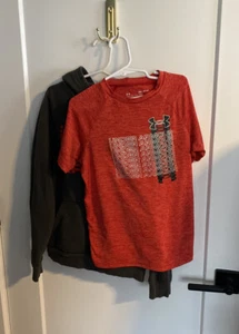 Under Armour YOUTH Small Boys Hoodie And Tee EUC - Picture 1 of 9