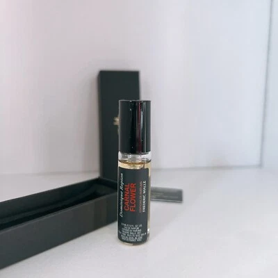 Frederic Malle CARNAL FLOWER Dominique Ropion Mini Travel Spray .12oz/ 3.5ml New - Image 1 of 3