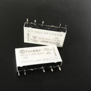 Relé de alimentación BUSCADOR 34,51,7,024,5010 24 VDC 5 pines 6A 250V - Imagen 1 de 1