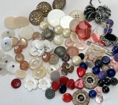 Mixed button buttons Lot vintage Sets Craft collect Colors Exact pictured F91 - Image 1 of 4