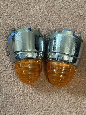 Juego de indicadores de señal de giro delanteros ámbar Porsche 356B 356C - SWF K13306 Foto 1 de 3