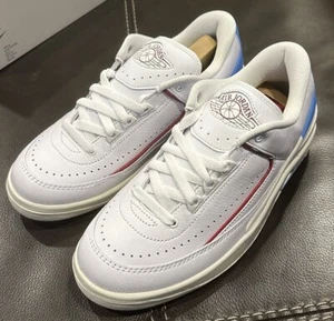 NIKE WMNS AIR JORDAN 2 RETRO LOW UNC TO CHICAGO WHITE RED Woman’s Size 9 - Picture 1 of 11