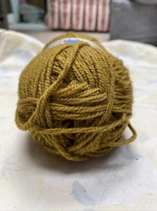 (1 Skein) Shephards Shades: “Marsh Grass” (131 Yrds.) 100% Wool Skein - Picture 1 of 6