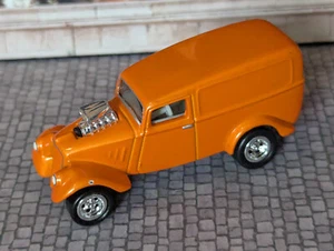 Johnny Lightning Jeep Willys Panel 1/64 ! - Foto 1 di 7