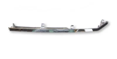 Suzuki Vitara 2022- Bumper Grille Chrome Garnish / Bracket Left 71772-86R00-0PG - Image 1 of 3