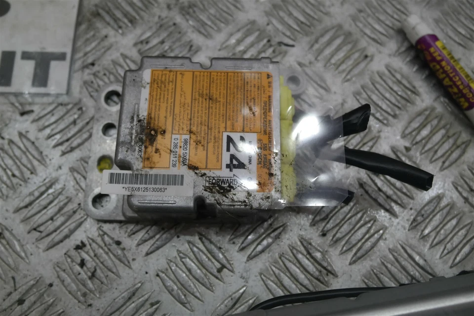 BFD027563 2013 NISSAN NAVARA D40 V6 3.0 AUTO AIRBAG ECU - Image 1 of 1