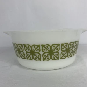 Pyrex Cinderella 1-1/2 Qt Bowl White Verde Green Square Flowers 474 Vintage Mint - Picture 1 of 11