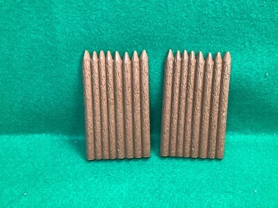 1953 MARX RIN TIN TIN FORT APACHE PLAYSET STOCKADE GATE DOORS SWINGING - Image 1 of 2