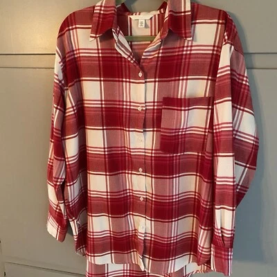 Camisa abotonada a cuadros con bolsillo roja y blanca para mujer mediana-súper suave Foto 1 de 4