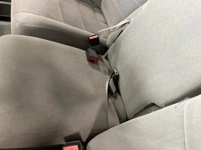 Seat Belt Front Bench Seat Split 40/20/40 Fits 02-07 FORD F250SD PICKUP 5263375 - Imagem 1 de 4