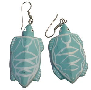 Artisan Turtle earrings, wooden, hand painted - Picture 1 of 3