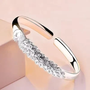 UK Women Girl 925 Sterling Silver Jewelry Peacock Charm Bangle Bracelet Gift - Picture 1 of 7