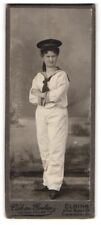 Fotografia Oskar Goetze, Elbląg, młoda kobieta jako marynarz w mundurze z czapkąb 
