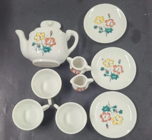 Juego de té para niños lote de colección jarra crema tazas platos cerámica Japón floral - Imagen 1 de 19