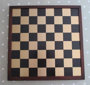 VINTAGE METAL CHESS BOARD  WITH A WOODEN FRAME 420mm X 420mm WITH 45mm SQUARES - Picture 1 of 6