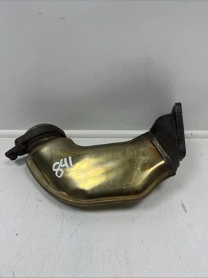 Adaptador de tubo de escape izquierdo Mercedes CLS550 2012-2018 4,7 L A2781420315 Foto 1 de 4