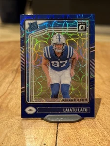 2024 Panini Donruss - Rated Rookie Laiatu Latu #311 Ottica Anteprima Blu Scope... - Foto 1 di 2