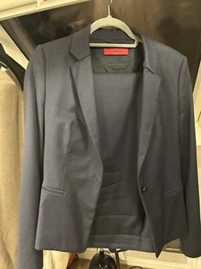 Hugo (Hugo Boss) virgin wool navy suit - size 10 jacket and size 12 trousers - Picture 1 of 15