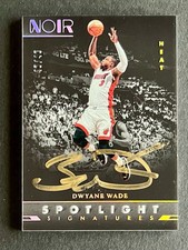 2022/23 Panini Noir Spotlight Signatures Dwayne Wade /49 Gold Ink Auto
