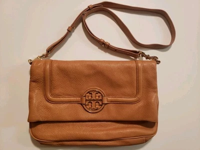 EUC Tory Burch Amanda Foldover Tan Leather Logo Crossbody Bag MINT! - Image 1 of 4