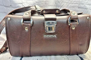 Estuche de almacenamiento rígido de cuero Olympus vintage marrón hecho en Japón años 80 retro - Imagen 1 de 24