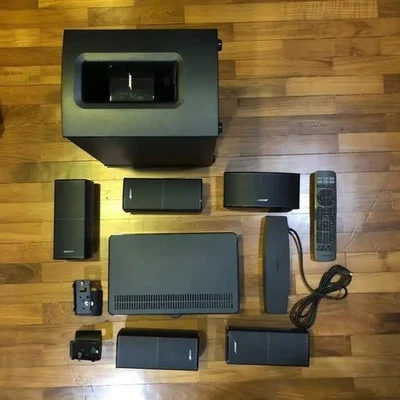 Bose SoundTouch 520 System, 5.1 Series II Speakers w/ All Accessories. - Image 1 of 2