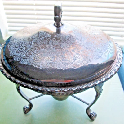 Vintage Wm A Rogers Silver Plate Chafing Dish Round w/Stand. Lid & Heat Source - Image 1 of 4