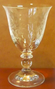 6 Rotweingläser FLORENTINE 260 ml- edles Pantographie-Rankendekor-Landhaus Stil - Bild 1 von 3