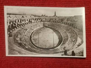 CPA 30 NIMES - Les Arènes - Imagen 1 de 2