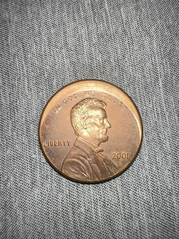 2001 Lincoln Memorial Cent | Mint Error | Off-Center Rare! Cover