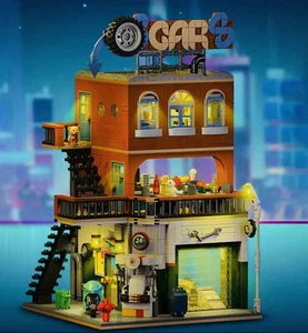 Modular Car Workshop Building Apartment 2 In 1 (1637PCS) - Picture 1 of 5