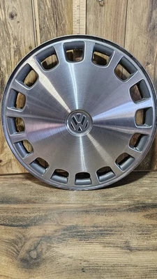 Tapacubos Volkswagen Golf Jetta Rabbit 1979-1989 13"" Foto 1 de 2